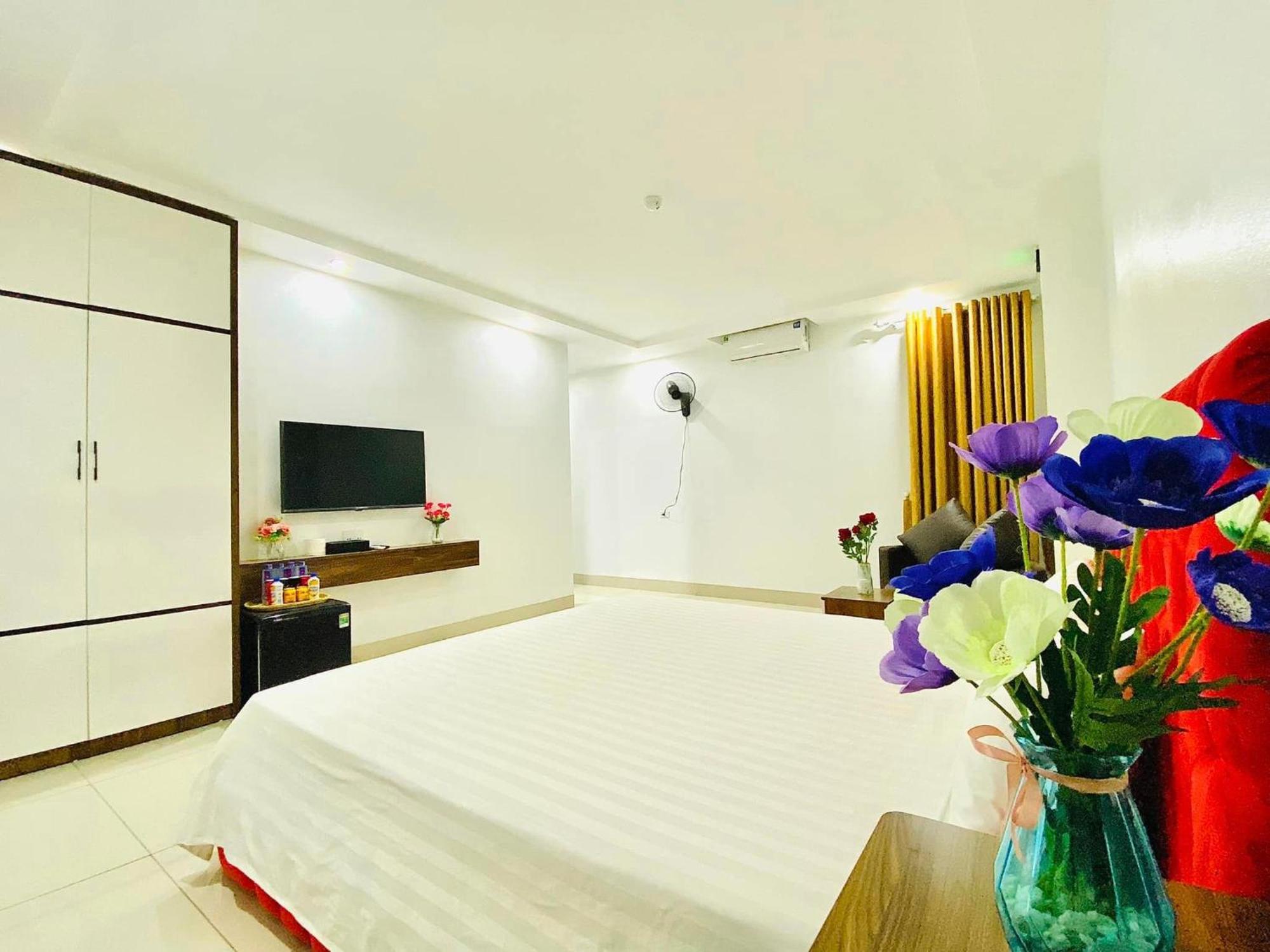 Ruby Hotel - Gan Trung Tam Khao Thi Dhtn Thái Nguyên Eksteriør billede